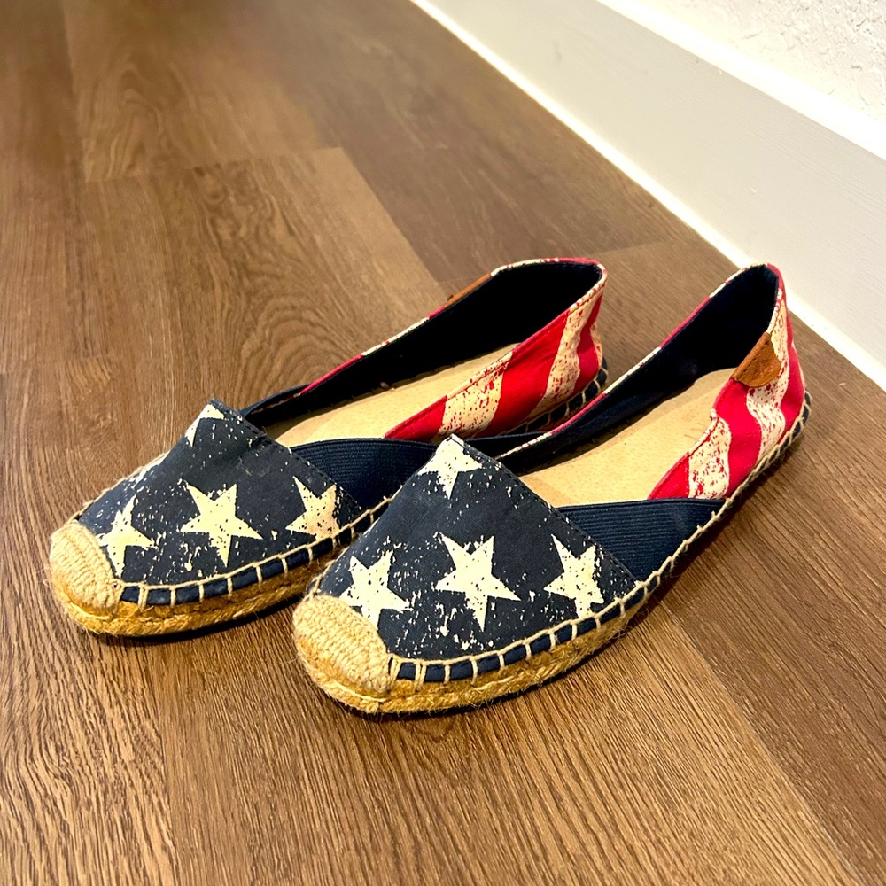 Sperry 4th of July Women’s Red White Blue Canvas Espadrille Flag Flats Size 7.5